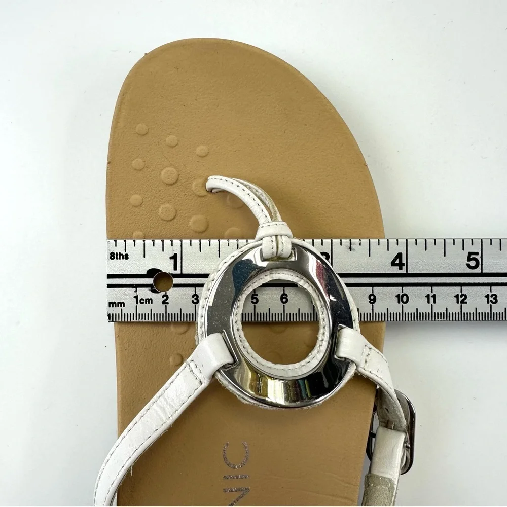 Vionic Karina white thong sandal Size 9 silver O ring Summer Orthotic support - Picture 9 of 11